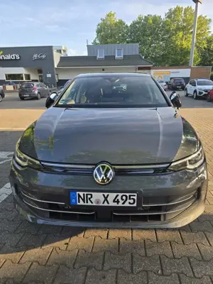Volkswagen Golf 2.0 TDI SCR DSG Goal Bild 2