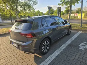 Volkswagen Golf 2.0 TDI SCR DSG Goal Bild 3