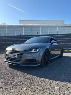 Audi TTS Coupe S tronic