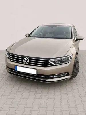 Volkswagen Passat 1.4 TSI BlueMotion Technology DSG Trendline