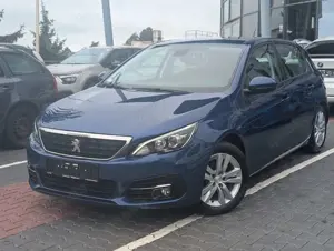 Peugeot 308 1.2 e-THP Active 1.Hand. SHZ. PDC. NAVI