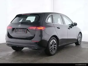 Mercedes-Benz B 200 B 200 ADVANCED/LED/KAMERA/SPURHALTE/WINTER SHZ Bild 2