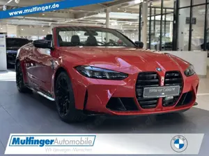 BMW M4 Competition Cabrio M xDrive Ultimate Sitzbel.