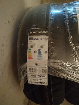 Sommerreifen Dunlop 195 65 R15 91V Bild 2