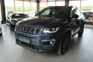 Jeep Compass S Plug-In Hybrid 4WD*NAVI*LED*1.HAND*