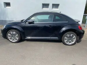 Volkswagen Beetle The Beetle 2.0 TDI DSG DPFFender Edition Bild 2