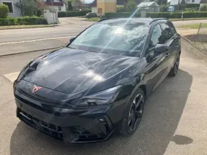 CUPRA Leon Kombi ST 1,5 eTSI DSG AHK ACC LED