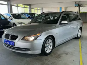 BMW 520 D Touring*Auto.*Navi*AHK*Sitzh.*Checkheftge.*
