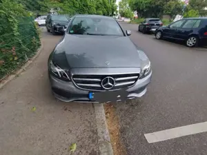 Mercedes-Benz E 200 Avantgarde