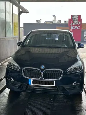 BMW 218 Standort TENERIFFA: 218d Active Tourer Advantage