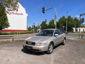 Audi A4 1.8*AUTOMATIK*KLIMATRONIC*XENON*TÜV*10/2026*
