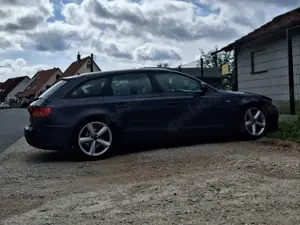 Audi A4 S line