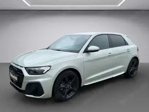 Audi A1 Sportback 30 1.0 TFSI S line Bild 2