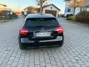 Mercedes-Benz A 220 A-Klasse Diesel CDI (BlueEFFICIENCY) 7G-DCT Style Bild 3