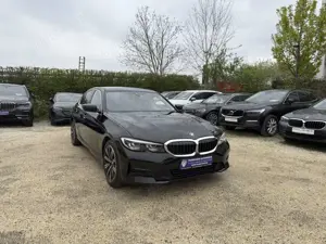 BMW 320 d Lim. Advantage Aut. LED+KAMERA+LEDER+SPURASSIST