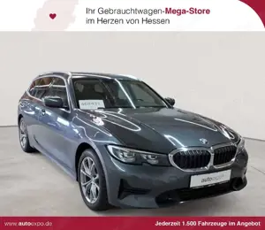 BMW 320 320d Touring Aut. Sport Line Navi Pano LED