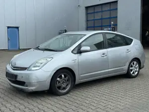 Toyota Prius Sol *Navi *Keyless *Tempomat *Touchscreen
