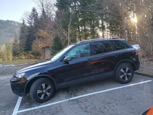 Volkswagen Touareg Touareg 3.0 V6 TDI Blue Motion DPF Automatik Exclusive, TÜV noch 14 Monaten, Bild 2