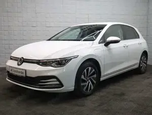 Volkswagen Golf VIII Lim. Style eHybrid 1.Hand LED Navi