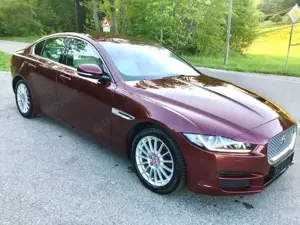 Jaguar XE 2.0 d Portfolio-Mod.2016 / 1Hd.-Mega Ausstattung !