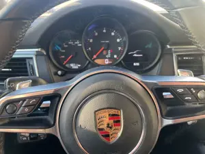 Porsche Macan Macan PDK