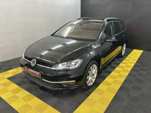 Volkswagen Golf Highline ACC+LED+Massagei+AHK+Carplay+Navi