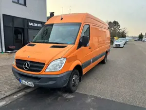 Mercedes-Benz Sprinter Bild 2