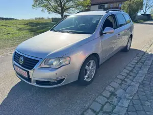 Volkswagen Passat Variant Comfortline *4Motion*PDC*AHK*4x4