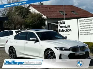 BMW 330 e M Sport HUD GlasD.SuView.Ha/Ka.Ad-Fahrw.AHK
