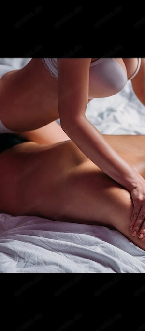Private erotische Massage mit Happy End Bild 2