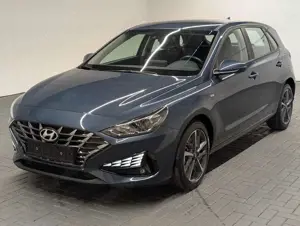 Hyundai i30 Trend Navi/SHZ/LHZ/Kam/DAB/Tempom./17-LM