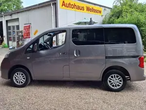 Nissan Evalia NV200 Evalia Premium Rollstuhlrampe