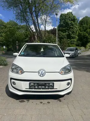 Volkswagen up! high