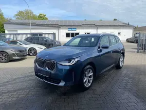 BMW X3 20d xDrive *INNOVATION*LED*KAM*NAVI*AHK*