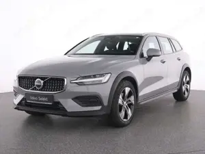 Volvo V60 Cross Country B4 AWD Plus+WINTERPAK+RFK+ Bild 2