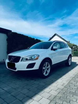 Volvo XC60 Neuer TÜV Service Checkheft 2 Hand Temp.mit Absta