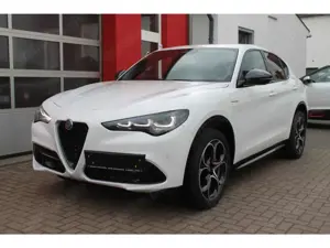 Alfa Romeo Stelvio Veloce Q4 2.0 16V ACC Shz Navi Kamera