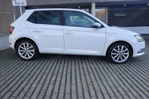 Skoda Fabia Fabia 1.0 TSI Soleil Bild 2
