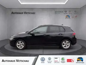 Volkswagen Golf VIII Life 1.5 eTSI DSG/NAVI/L+S/SHZ/LED/
