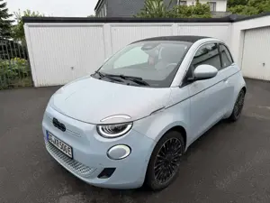 Fiat 500e 500e Cabrio La Prima + Soundsystem + 2x Originalfe