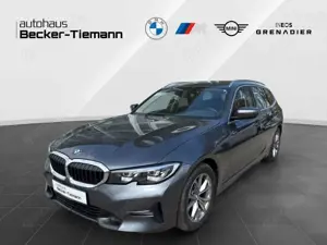 BMW 320 d xDrive Touring 17" / DrivAss / ParkAss / DAB / C