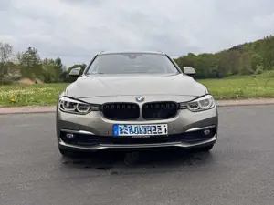 BMW 320 320d TouringLuxury Line