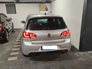 Volkswagen Golf Golf 2.0 TDI DPF Highline R-Line Bild 5