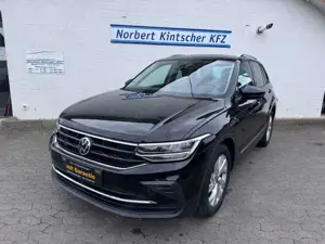 Volkswagen Tiguan United ACC Navi CarPlay 18" Ambiente SHZ