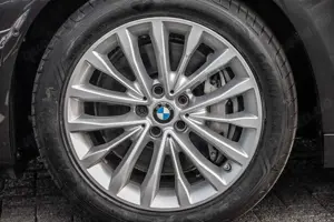 BMW 530 d xDrive Touring Luxury Line Panod. AHK adLED Bild 5