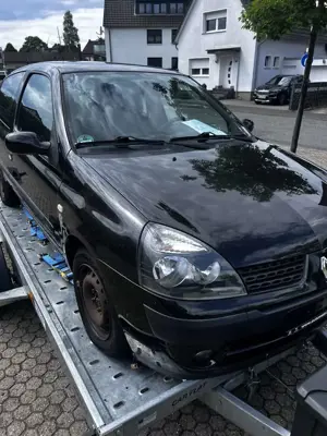 Renault Clio 1.2 16V Authentique