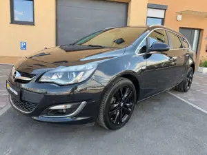 Opel Astra 2.0 CDTI Exklusiv AUTOMATIK/XENON/KAMERA/SPUR