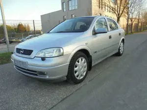 Opel Astra Astra 1.6-16 V Elegance