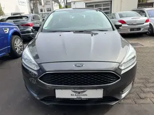 Ford Focus Turnier *KUPPLUNG DEFEKT! *LENKRADHEIZUNG Bild 3