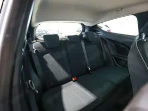 Ford Fiesta CoolConnect 1.1l +PDC+KAMERA+SHZ Bild 4